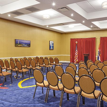 Holiday Inn Express And Suites Columbia University Area By Ihg Bagian luar foto