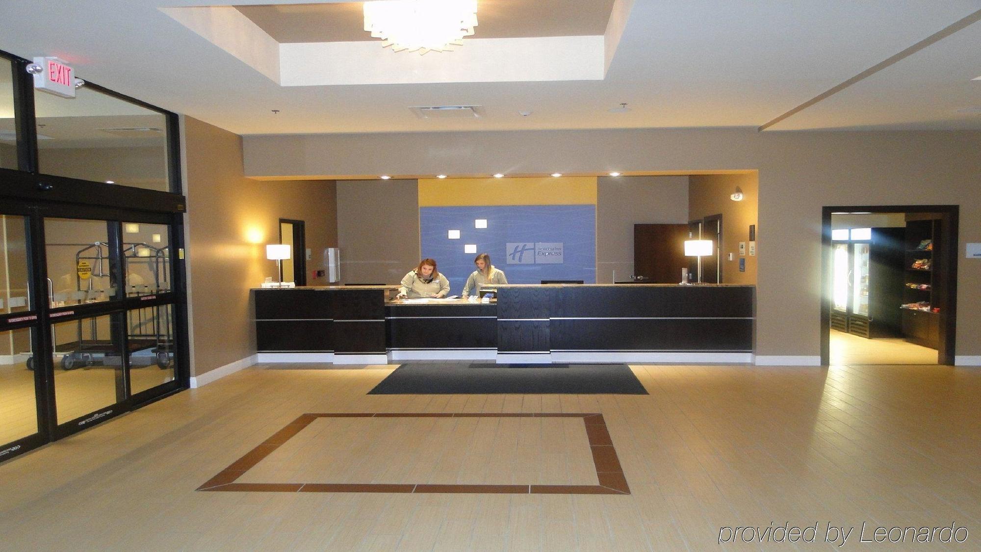 Holiday Inn Express And Suites Columbia University Area By Ihg Bagian luar foto