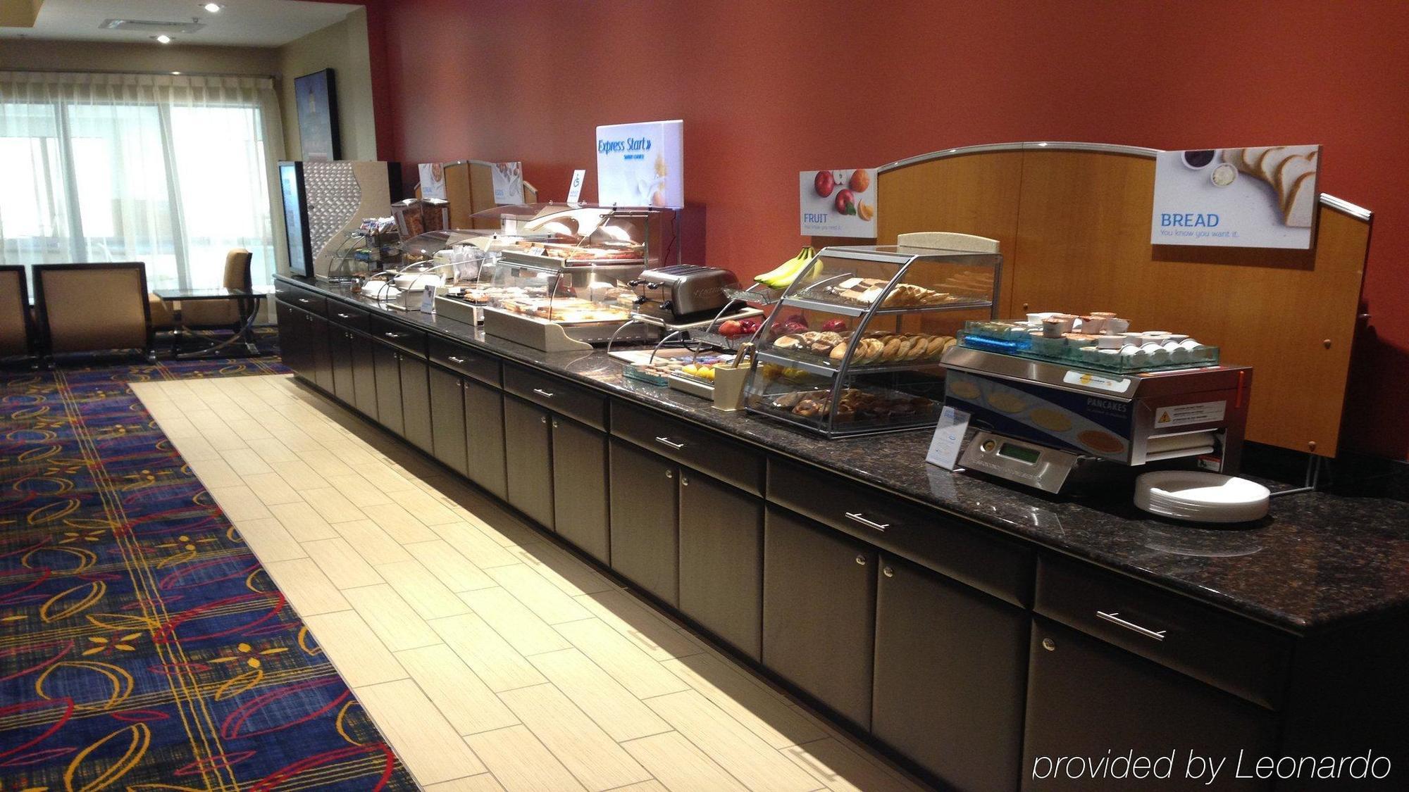 Holiday Inn Express And Suites Columbia University Area By Ihg Bagian luar foto