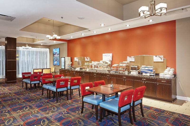 Holiday Inn Express And Suites Columbia University Area By Ihg Bagian luar foto