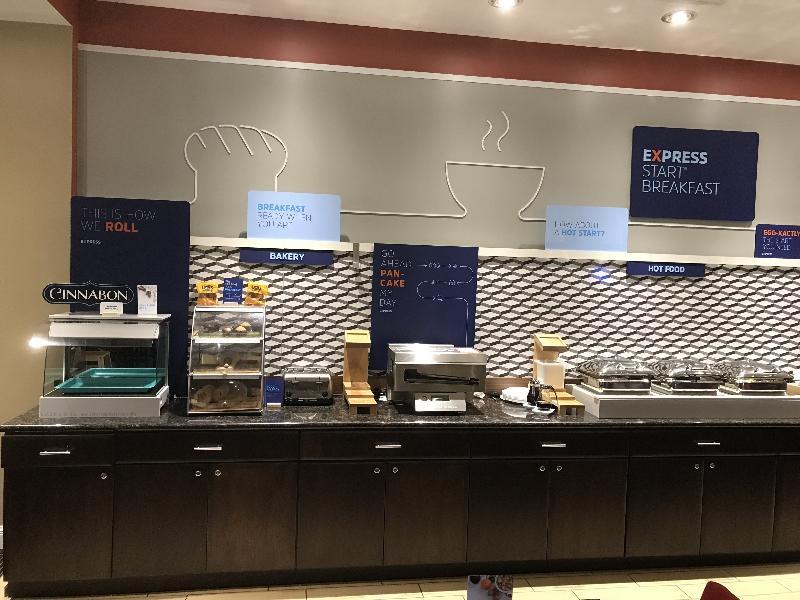 Holiday Inn Express And Suites Columbia University Area By Ihg Bagian luar foto